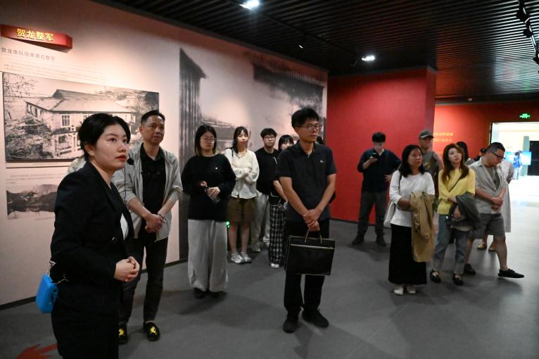 【国际博物馆日系列活动】“深入开展学习教育、持续提升能力作风” 联合主题党日活动