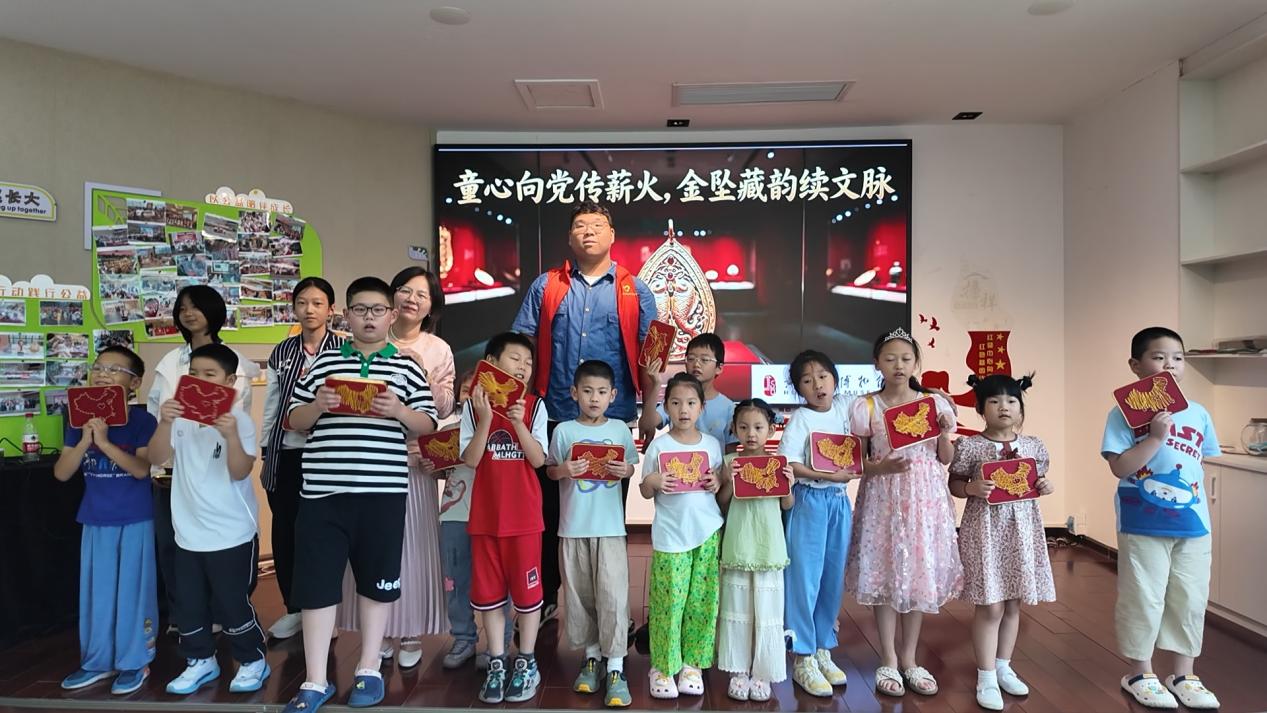 【博学堂】童心悟文脉，红旗寄初心